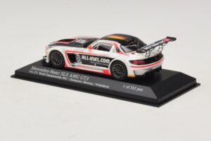 Mercedes SLS AMG GT3 All-Inkl.com #38 FIA GT1 World Championship 2012 Champions Minichamps 1:43 410123238 Metall — bild 3 av 4