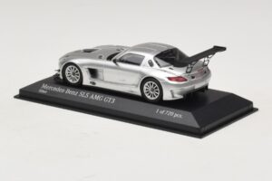 Mercedes SLS AMG GT3 Silver Minichamps 1:43 410113202 Metall — bild 3 av 4