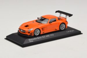 Mercedes SLS AMG GT3 Street Orange Minichamps 1:43 410113204 Metall — bild 2 av 4