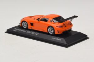 Mercedes SLS AMG GT3 Street Orange Minichamps 1:43 410113204 Metall — bild 3 av 4