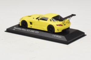 Mercedes SLS AMG GT3 Gul Minichamps 1:43 410113201 Metall — bild 3 av 4
