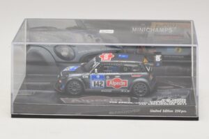 Mini Cooper #142 Von Bohlen / F. Grohs Schirra Motorsport Nurburgring 24 Hours 2011 Minichamps 1:43 43112142 Metall — bild 4 av 5