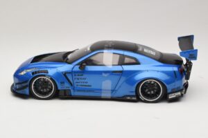 Nissan GT-R R35 Liberty Walk Work T2 Blåmetallic Solido 1:18 S1805801 Metall — bild 3 av 6