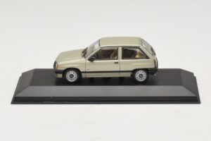 Opel Corsa A Ljusgrön Metallic Minichamps 1:43 CORSA001 Metall