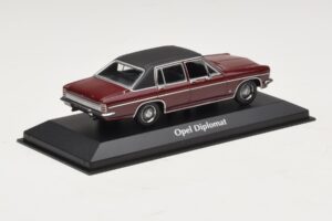 Opel Diplomat B Mörkröd Maxichamps 1:43 940046071 Metall — bild 2 av 4
