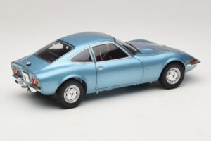 Opel GT Blue Metallic Minichamps 1:18 180049030 Metall — bild 3 av 8