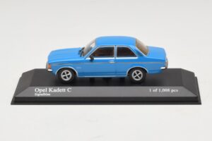 Opel Kadett C Blå Minichamps 1:43 400048101 Metall