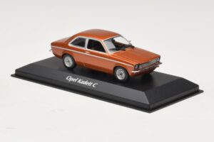 Opel Kadett C Brons Metallic Maxichamps 1:43 940045600 Metall — bild 3 av 4