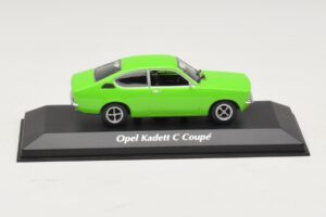 Opel Kadett C Coupe Grön Maxichamps 1:43 940045621 Metall