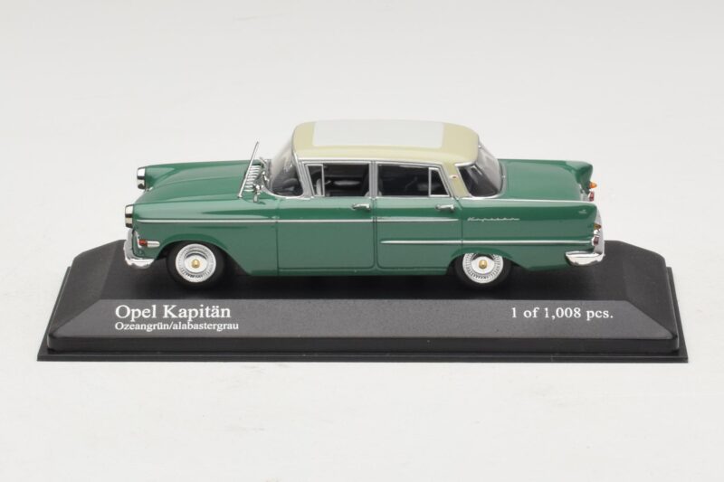Opel Kapitan A Grön Minichamps 1:43 Opel Kapitan A Grön Minichamps 1:43 400048001 Metall