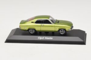 Opel Manta A Grön Metallic Maxichamps 1:43 940045501 Metall