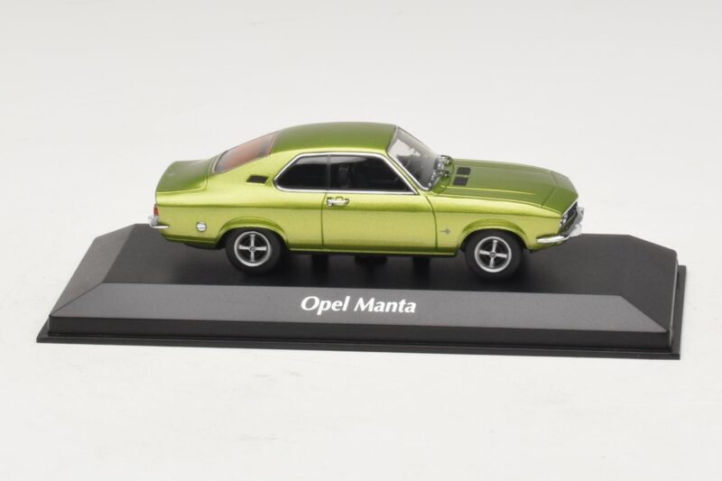 Opel Manta A Grön Metallic Maxichamps 1:43 940045501 Metall