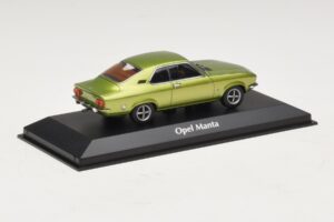 Opel Manta A Grön Metallic Maxichamps 1:43 940045501 Metall — bild 2 av 4