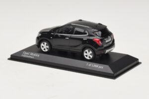 Opel Mokka Svart Metallic Minichamps 1:43 410042101 Metall — bild 3 av 4
