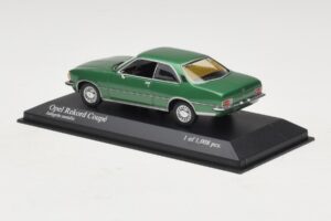 Opel Rekord D Coupé Grön Metallic Minichamps 1:43 400044022 Metall — bild 3 av 4