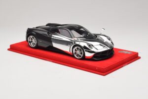 Pagani Huayra Chrome Silver Unikt Exemplar BBR 1:18 P1873CM Resin — bild 4 av 7