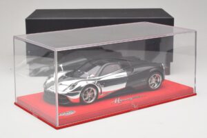 Pagani Huayra Chrome Silver Unikt Exemplar BBR 1:18 P1873CM Resin — bild 7 av 7