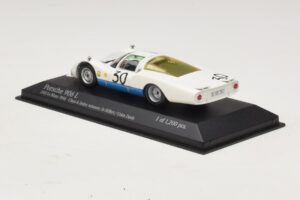 Porsche 906 LH Porsche System Racing #30 J. Siffert / C. Davis Class Winners 24 Hours of Le Mans 1966 Minichamps 1:43 4006666 — bild 3 av 4