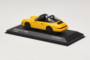 Porsche 911 964 Targa Gul Minichamps 1:43 400061367 Metall — bild 3 av 4