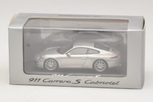 Porsche 911 991 Carrera S Silver Metallic Minichamps 1:43 WAP0200130C Metall — bild 4 av 4