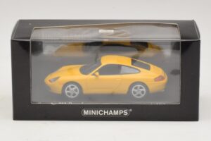 Porsche 911 991 Carrera Gul Minichamps 1:43 410060221 Metall — bild 4 av 4