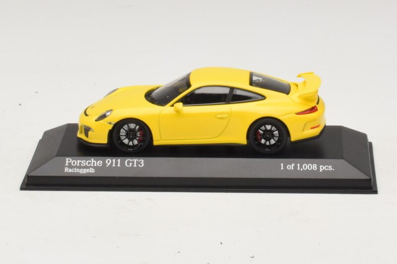 Porsche 911 991 GT3 Gul Minichamps 1:43 410062021 Metall
