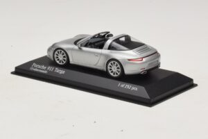 Porsche 911 991 Targa Silver Minichamps 1:43 410062442 Metall — bild 3 av 4