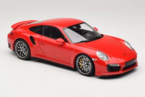 Porsche 911 991 Turbo S Röd Minichamps 1:18 110062320 Metall — bild 6 av 8