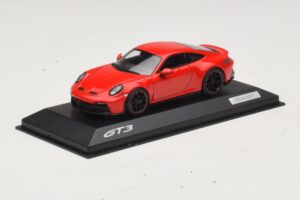 Porsche 911 992 GT3 Touring Röd Minichamps 1:43 WAP02012617-R1 Metall — bild 2 av 4
