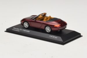 Porsche 911 996 Cabriolet Röd Metallic Minichamps 1:43 400061092 Metall — bild 3 av 4