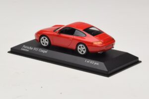 Porsche 911 996 Röd Minichamps 1:43 400061181 Metall — bild 3 av 4