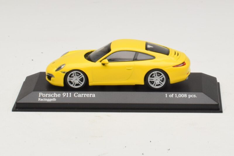 Porsche 911 996 Gul Minichamps 1:43 Porsche 911 996 Gul Minichamps 1:43 400061182 Metall