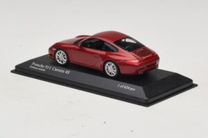 Porsche 911 997 Carrera 4S Red Metallic Minichamps 1:43 400066422 Metall — bild 3 av 4