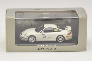 Porsche 911 997 GT3 #22 Vit Minichamps 1:43 WAP020102016 Metall — bild 4 av 4