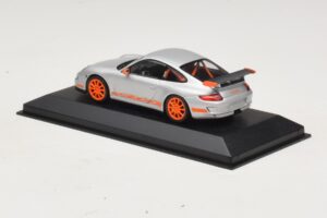 Porsche 911 997 GT3 RS Silver Orange Minichamps 1:43 403066013 Metall — bild 3 av 4