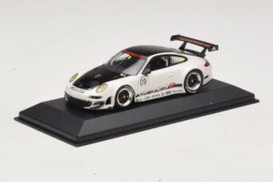 Porsche 911 997 GT3 RSR #9 Presentation 2009 Minichamps 1:43 400096909 Metall — bild 2 av 4