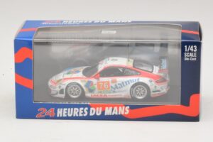 Porsche 911 997 GT3 RSR GT2 #76 R. Narac / J-K. Vernay / P. Pilet 24 Hours of Le Mans 2010 Minichamps 1:43 410106976 Metall — bild 4 av 4