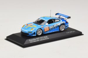 Porsche 911 997 GT3 RSR GT2 #77 M. Lieb / R. Lietz / W. Henzler 24 Hours of Le Mans 2010 Minichamps 1:43 410106977 Metall — bild 2 av 4