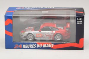 Porsche 911 997 GT3 RSR GT2 #80 S. Neiman / D. Law 24 Hours of Le Mans 2010 Minichamps 1:43 410106980 Metall — bild 4 av 4