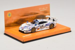 Porsche 911 GT1 #25 B. Wollek / T. Boutsen / H-J. Stuck 24 Hours of Le Mans 1996 Minichamps 1:43 403966625 Metall — bild 2 av 5