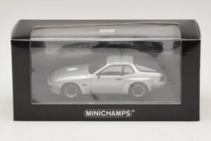 Porsche 924 Carrera GT Silver Minichamps 1:43 400066121 Metall — bild 4 av 4