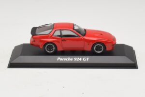 Porsche 924 GT Röd Maxichamps 1:43 940066120 Metall
