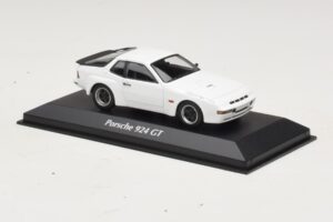 Porsche 924 GT Vit Maxichamps 1:43 940066121 Metall — bild 3 av 4