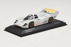 Porsche 956K Rollout Version 1982 Minichamps 1:43 400826799 Metall — bild 2 av 4