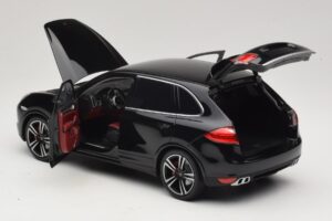 Porsche Cayenne Turbo S 92A Svart Metallic Minichamps 1:18 110062100 Metall — bild 5 av 8