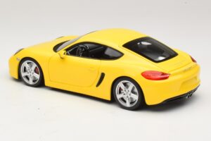 Porsche Cayman 981 Gul Minichamps 1:18 110062220 Metall — bild 7 av 8