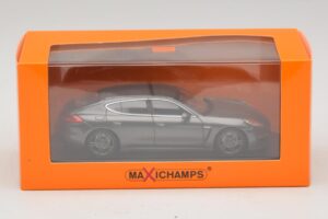 Porsche Panamera 970 Turbo Grå Metallic Maxichamps 1:43 940062371 Metall — bild 4 av 4