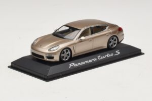Porsche Panamera 970 Turbo S Brons Metallic Minichamps 1:43 WAP0200600E Metall — bild 2 av 4