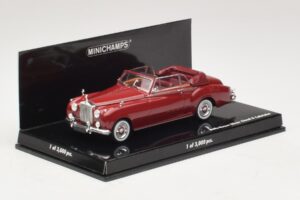 Rolls-Royce Silver Cloud II Cabriolet Röd Minichamps 1:43 436134930 Metall — bild 2 av 4