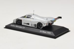 Sauber Mercedes C9 #63 J. Mass / M. Reuter / S. Dickens Winners 24 Hours of Le Mans 1989 Minichamps 1:43 B66041033 Metall — bild 3 av 5